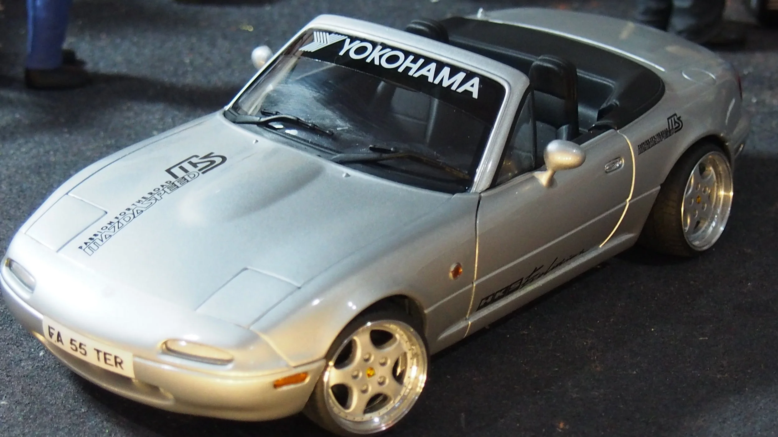 mazda mx5 mk1 diecast model