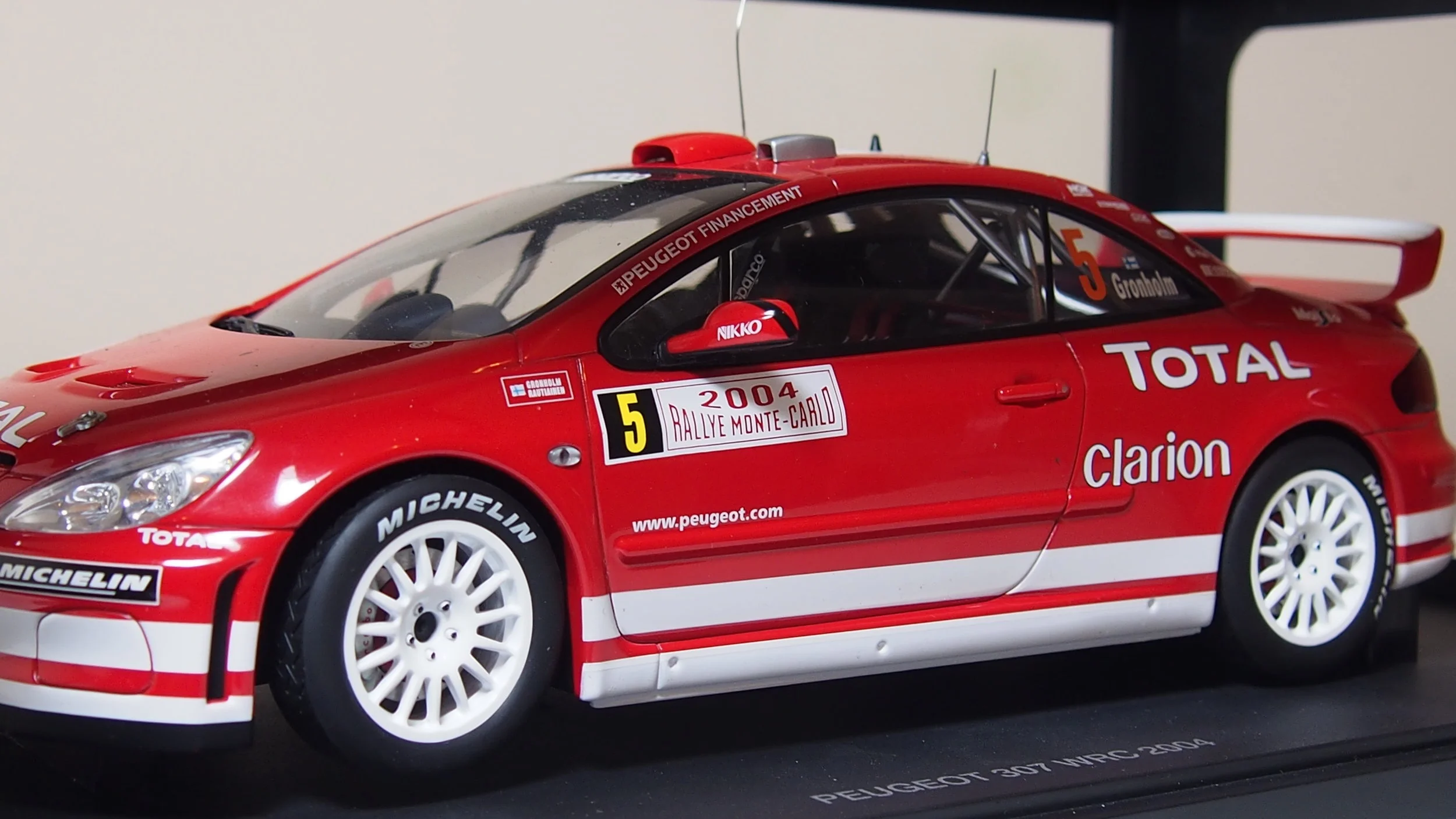 Maisto 1/18 PEUGEOT 307 WRC プジョー　美品 1/18 プジョー307 WRC TOTAL #5 ラリージャパン 北海道限定 PEUGEOT