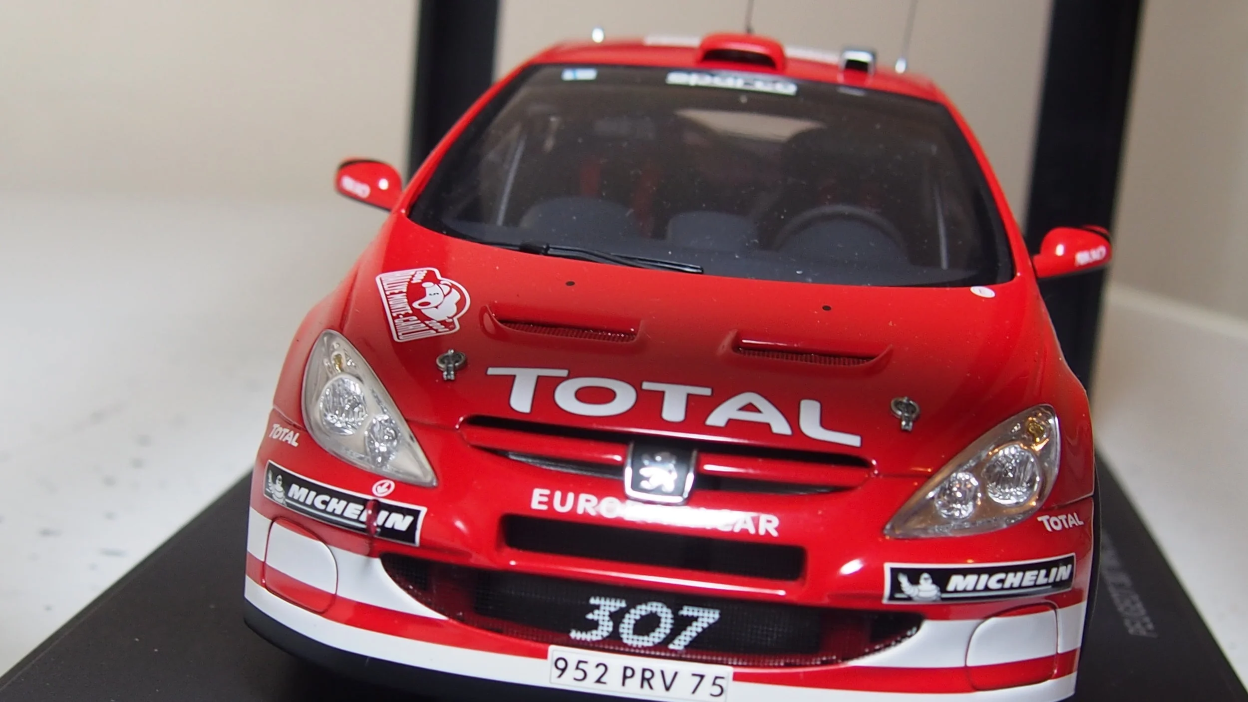 Peugeot 307 WRC various models by AutoArt limited edition 1:18