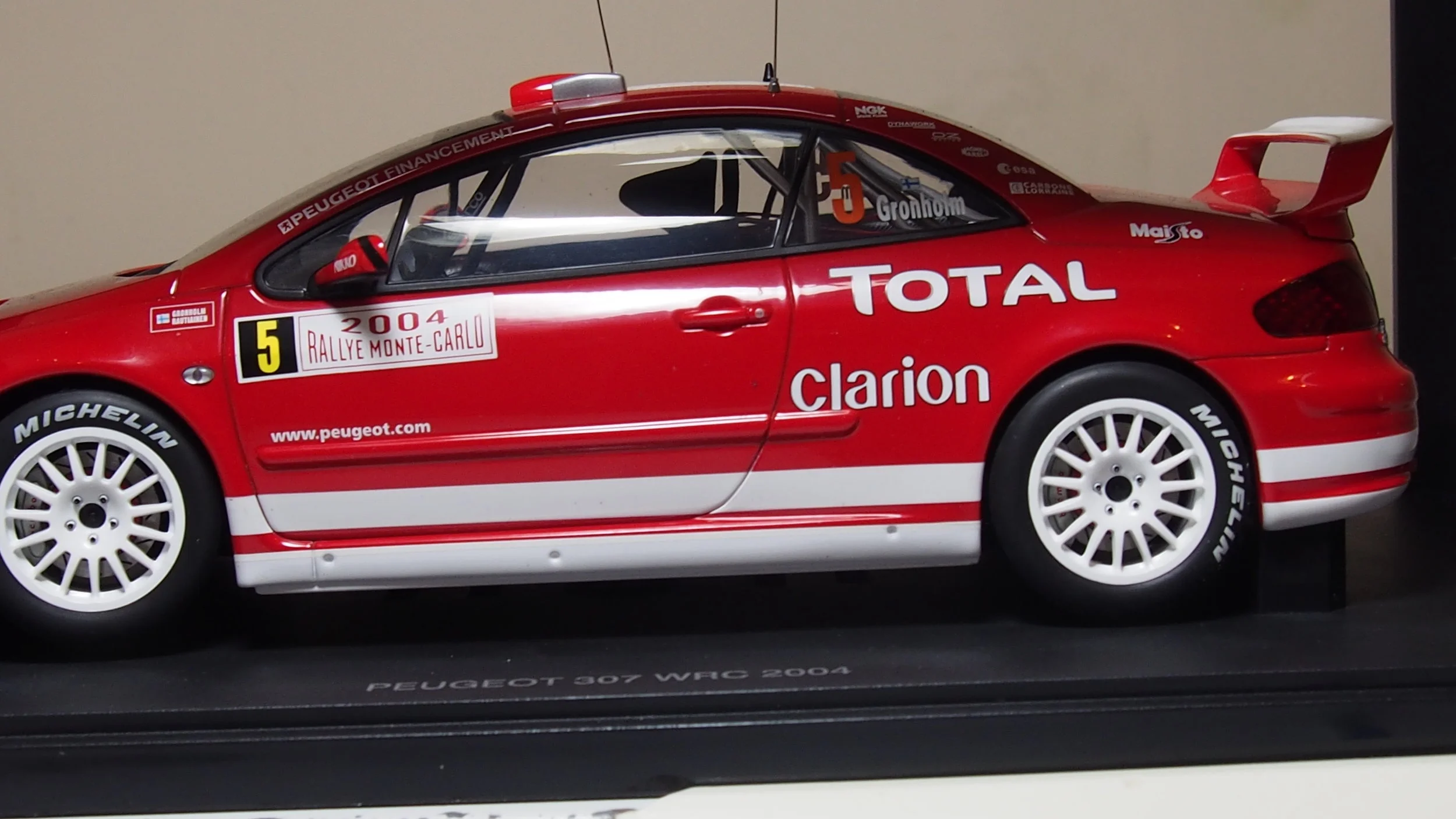 Peugeot 307 WRC various models by AutoArt limited edition 1:18