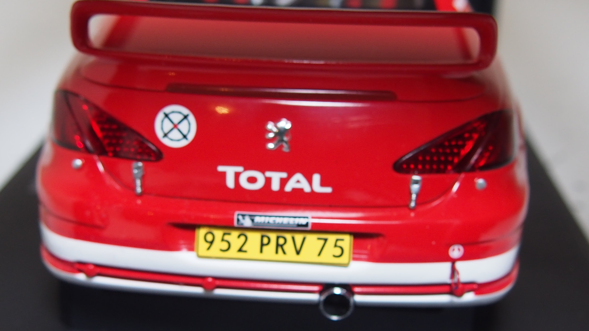 Peugeot 307 WRC various models by AutoArt limited edition 1:18