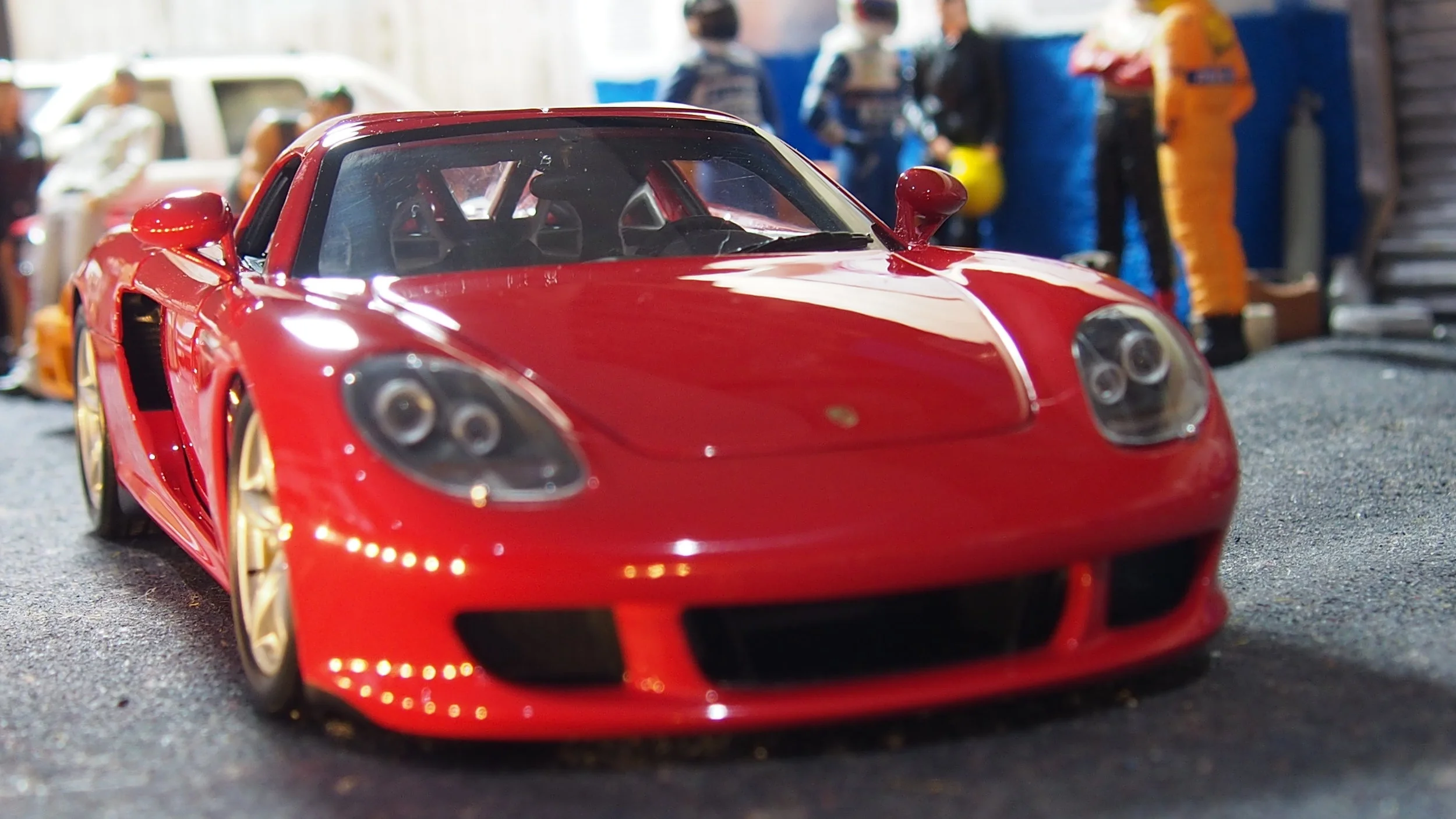 Porsche carrera GT model by minichamps 1:18 scale — CS-DIECAST-TUNING