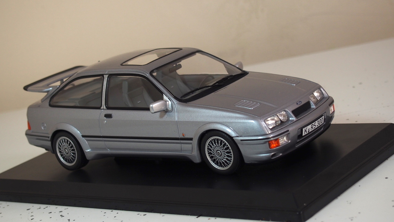 FORD SIERRA RS COSWORTH NO7 FANTASTIC DETAIL RARE DIECAST MODEL 1:18 SCALE BOXED 