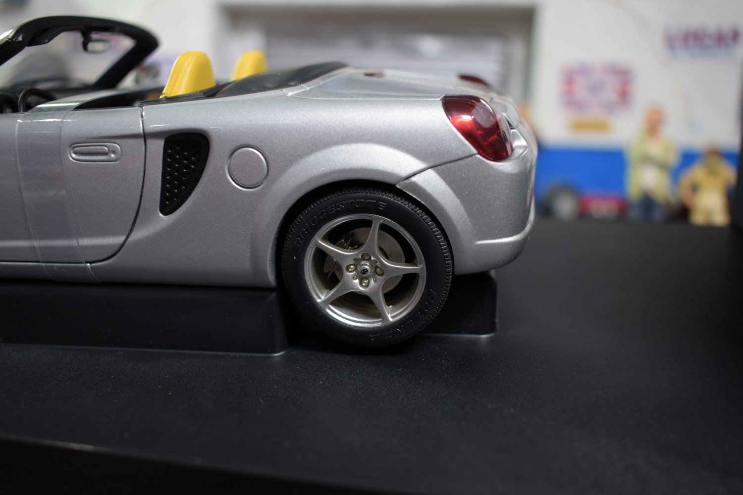Toyota MR2 Spyder by autoart boxed 1:18 scale model — CS Toyota MR2 Spyder by autoart boxed 1:18 scale model — CS