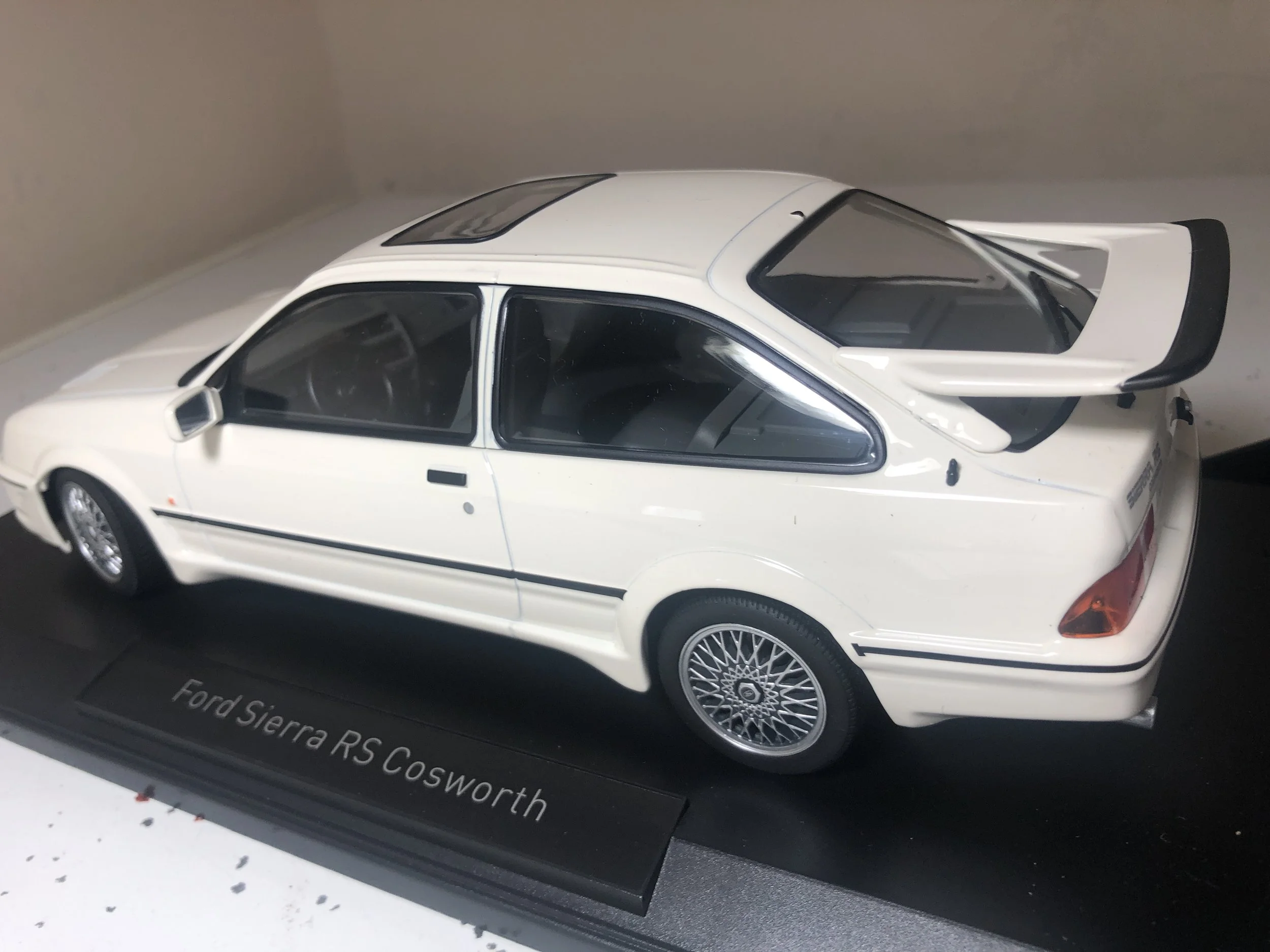 BC9B1003-7731-4E81-BA98-3F99A0F0AA11