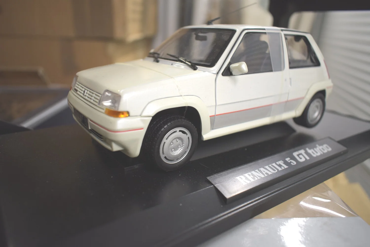 Renault 5 Gt Turbo Phase 1 New Boxed By Norev 1 18 Scale Cs Diecast Tuning