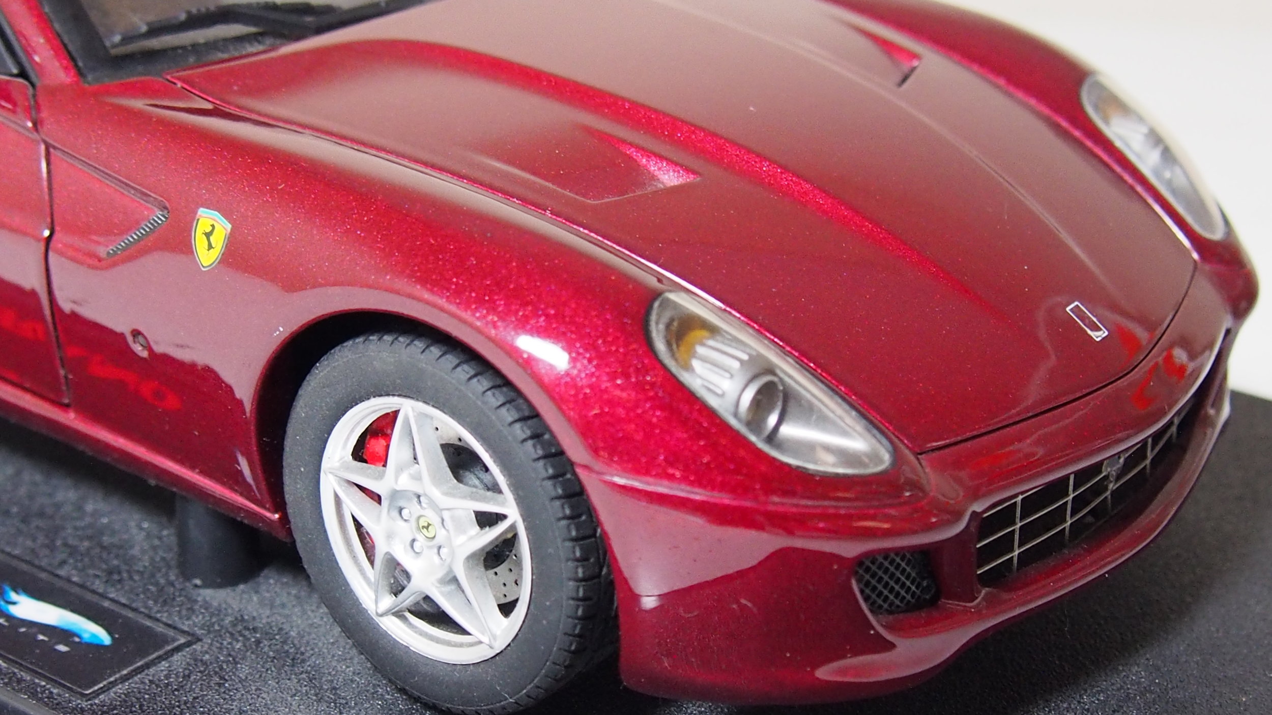 Ferrari 599 GTB fiorano By hotwheels elite 1:18 scale — CS-DIECAST