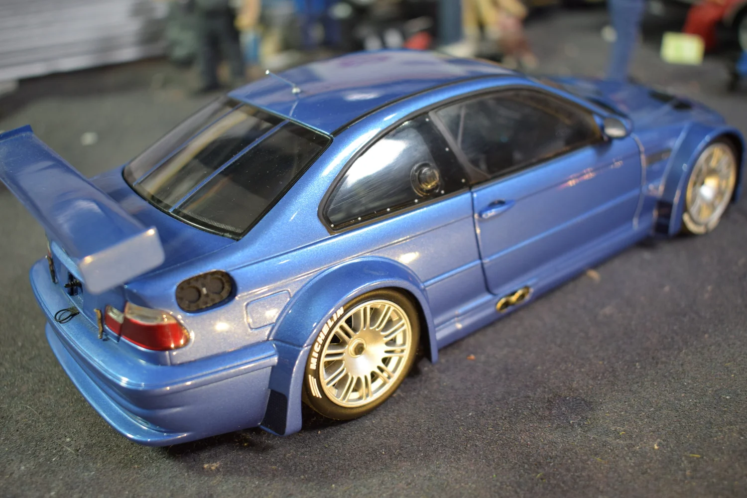 BMW M3 GTR STREET 2001 By minichamps 1:18 scale — CS-DIECAST