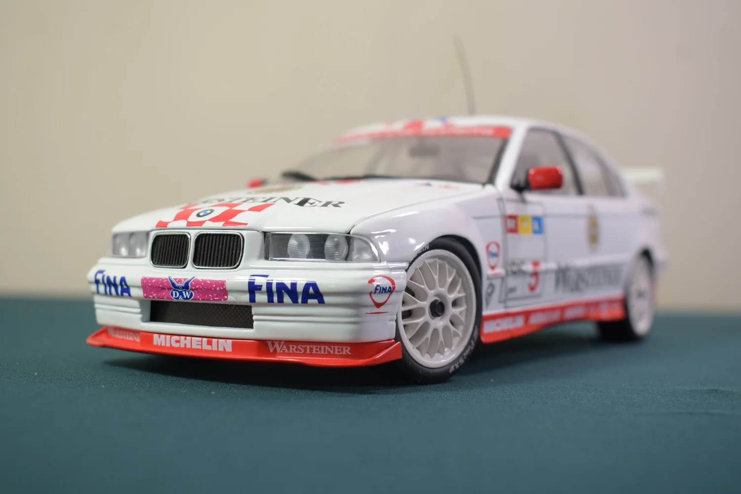 BMW Super touring boxed by UT models 1:18 scale — CS-DIECAST
