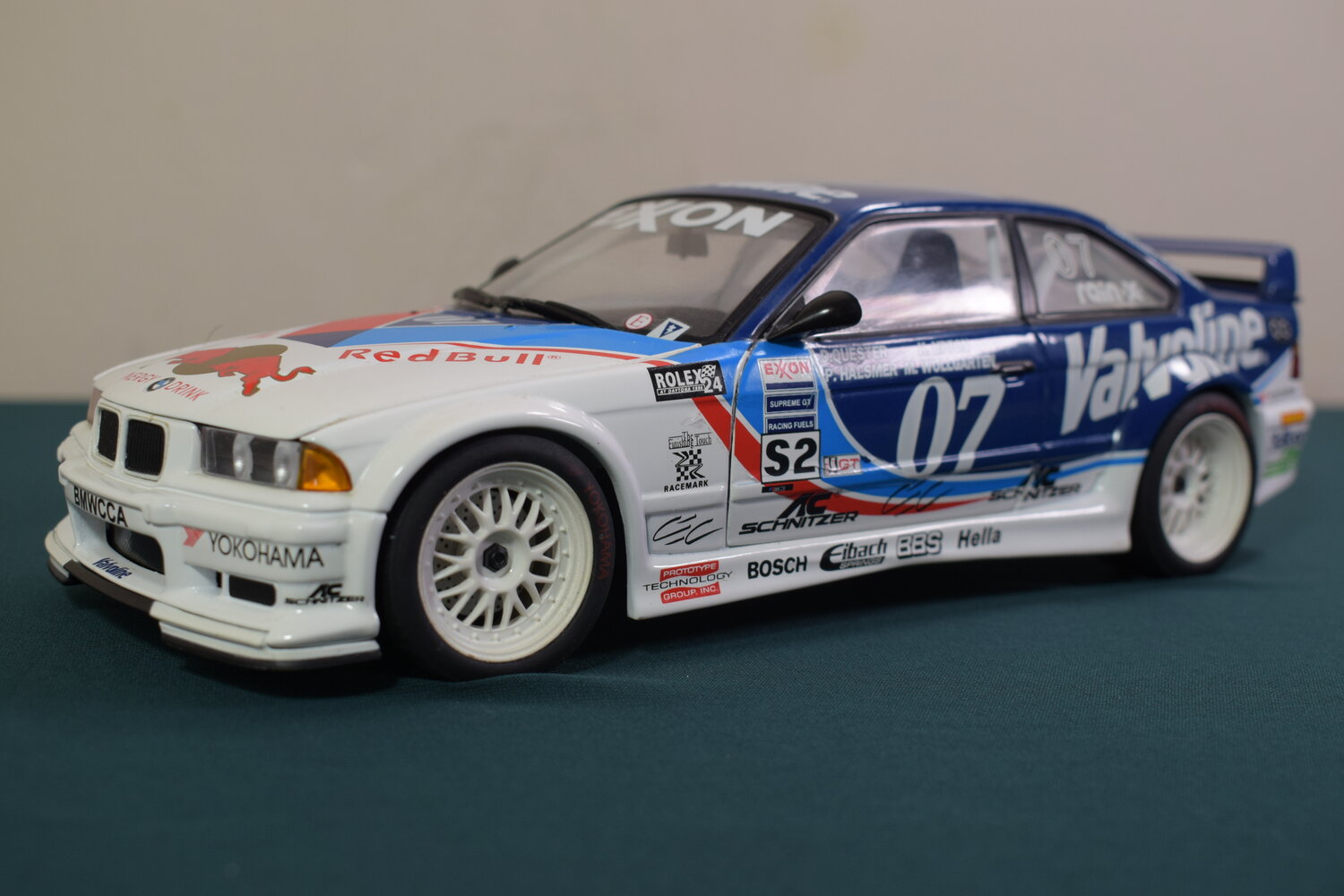 BMW M3 E36 GTR boxed by UT models 1:18 scale — CS-DIECAST-TUNING