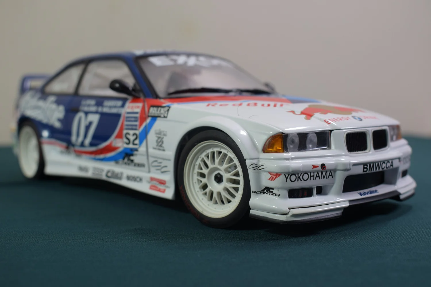 BMW M3 E36 GTR boxed by UT models 1:18 scale — CS-DIECAST-TUNING