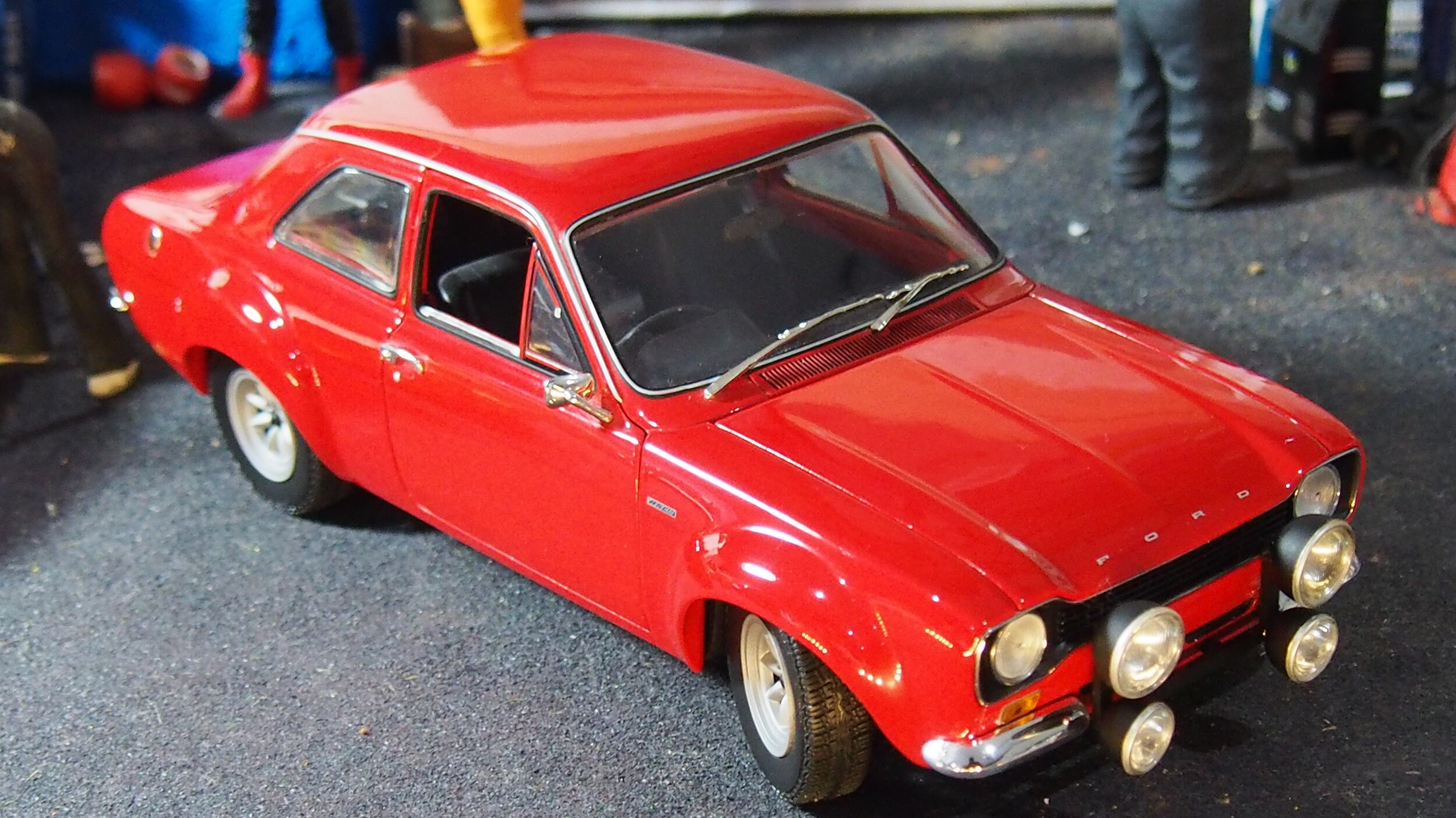 MINICHAMPS FORDESCORT I RS1600 AVO 1970 - ミニカー