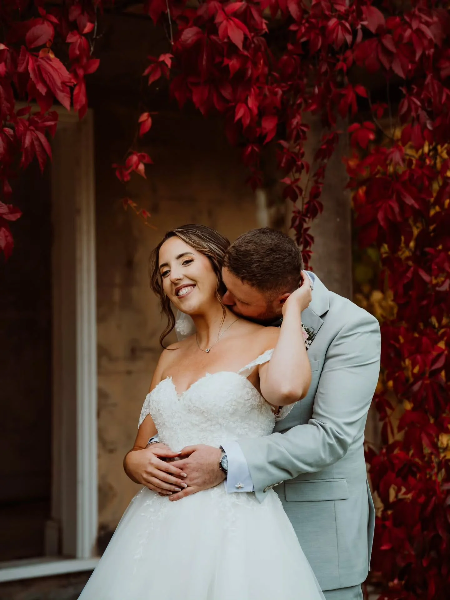 Lottie and Jake tied the knot at @delameremanor.
Such an incredible day.
Great to work with:
@kevjacutanweddings 
@bridalhairandmakeupofcheshire 
#shropshireweddingphotographer #delameremanor #cheshirewedding #cheshireweddingphotographer #nikonz9