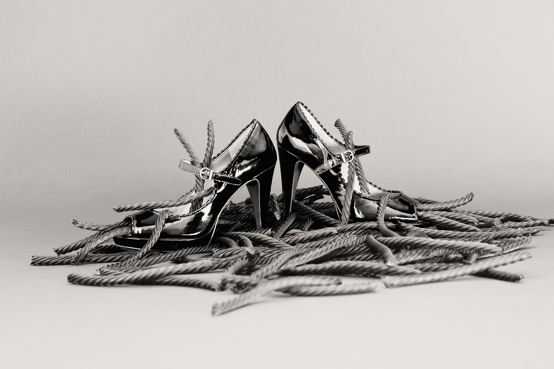 TwizzlerStilhetto-236_BW-lr.jpg