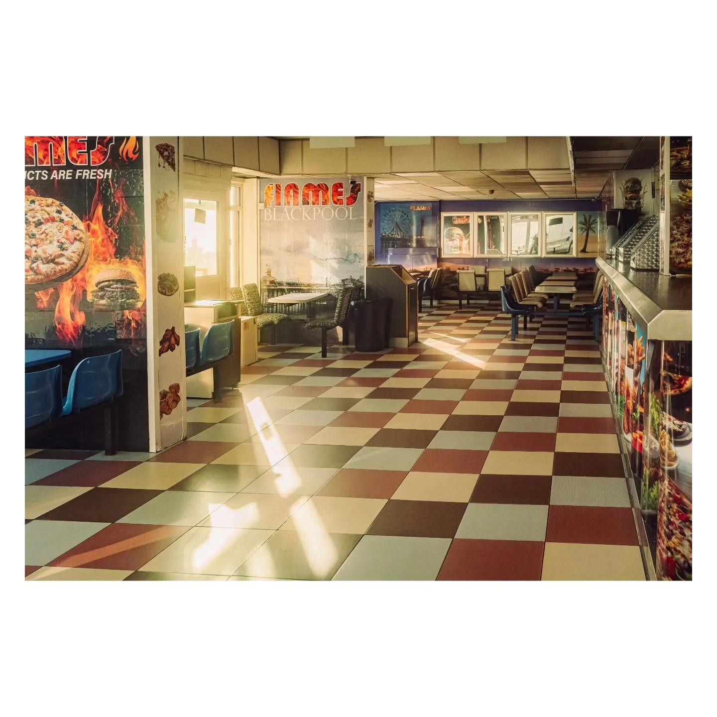 Holiday weekend......Blackpool.....
.
.
.
.
.
.
.
.
.
.
.
.
.
.
.
.
#ntfbgroup #hurtlamb #futurebalance #woofermagazine #documentingbritain