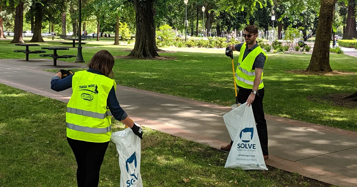 2019-09-05 Trash Mob Holladay Park FB Event.jpg