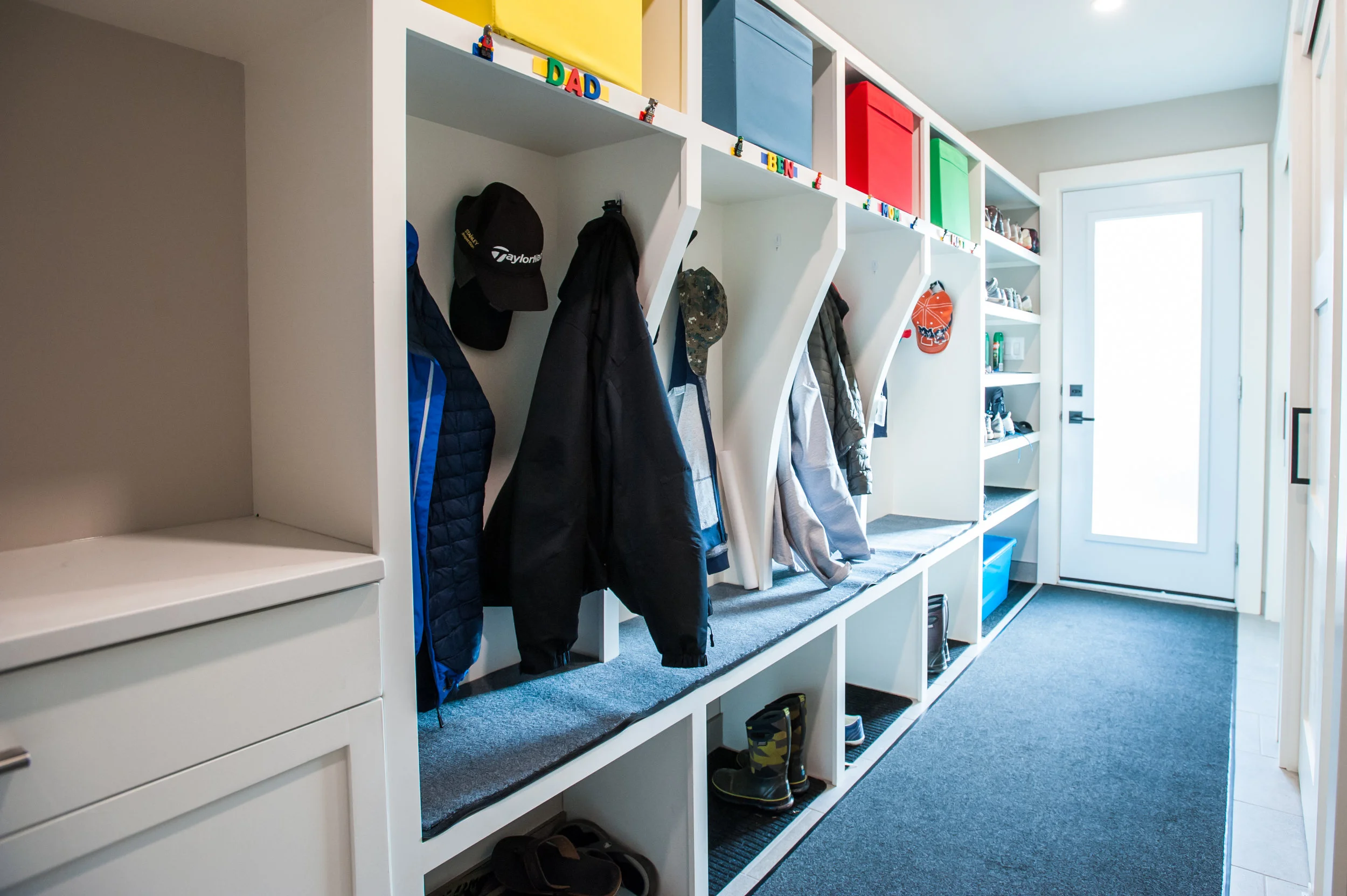 mudroom_lockers_