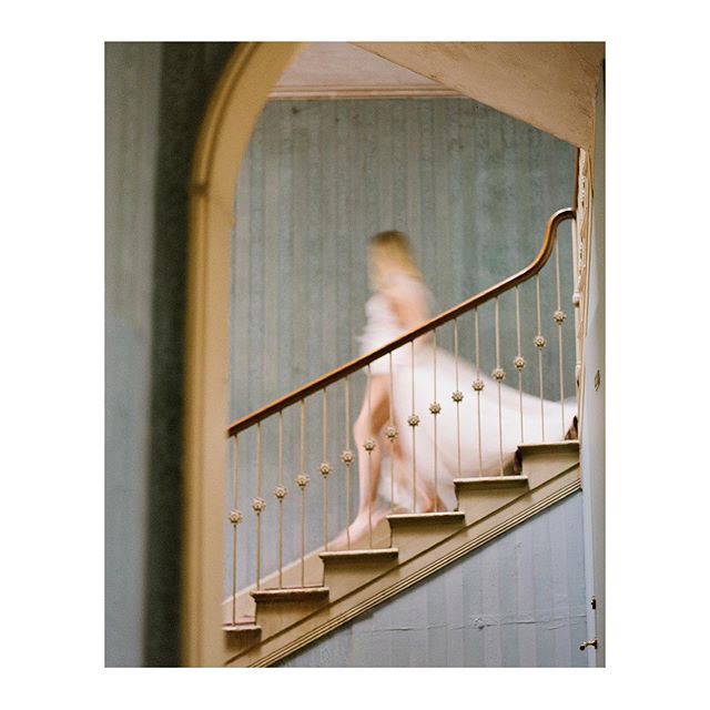 The timeless beauty of slow shutter on film. More from this feature on @weddingsparrow .
⋮
⋮
⋮
Captured at the @taylorandporter&nbsp;Northern Skies Photography Workshop | Photo Lab - @richardphotolab |&nbsp;Location - @stgileshouse&nbsp;|&nbsp;Creati