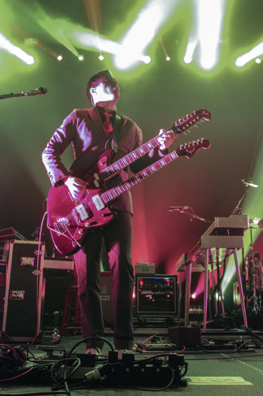 QOTSA-9.jpg