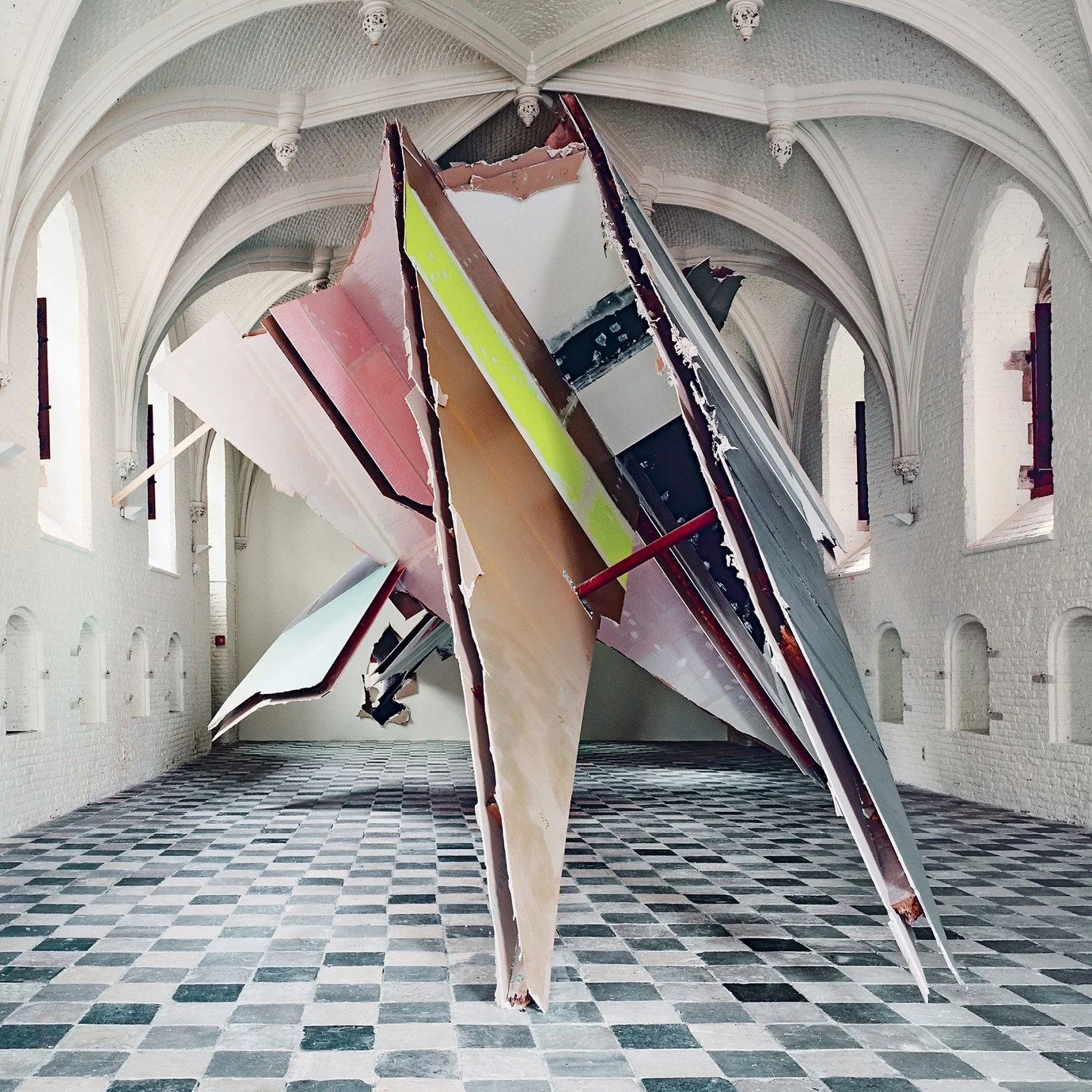 Felix-Schramm-installation.jpg