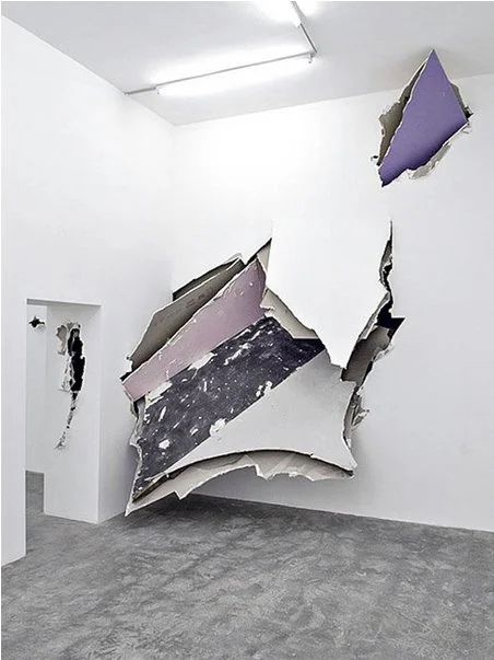 Felix-Schramm-install-A.jpg
