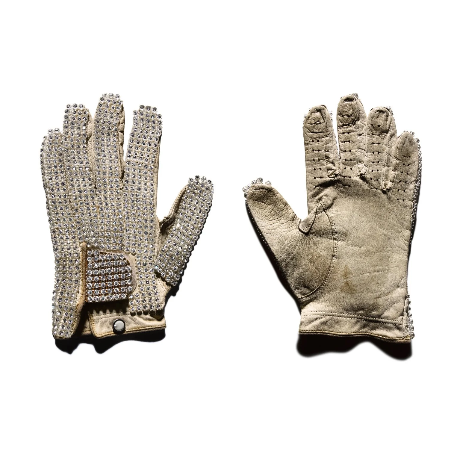 Edition-EKTAlux-Tom-Schierlitz-White-Glove-Pair.jpg