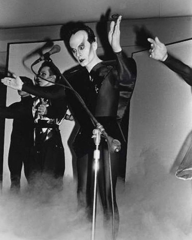 Style pioneer, innovator, progenitor of a slew of pop stars to follow, Klaus Nomi share your effervescent spirit with us!
-
-
-
-
-
-
-
#klaus #nomi #klausnomi #klausnomiforever #forefathers #thenomisong #1982 #klausnomifanpage #klausnominal #oldscho