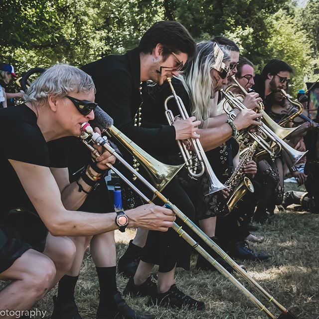 Tim, calmly resuscitates earthworms, stunned by the Mystics 🤭⠀⠀⠀⠀⠀⠀⠀⠀⠀
-⠀⠀⠀⠀⠀⠀⠀⠀⠀
-⠀⠀⠀⠀⠀⠀⠀⠀⠀
-⠀⠀⠀⠀⠀⠀⠀⠀⠀
-⠀⠀⠀⠀⠀⠀⠀⠀⠀
-⠀⠀⠀⠀⠀⠀⠀⠀⠀
-⠀⠀⠀⠀⠀⠀⠀⠀⠀
-⠀⠀⠀⠀⠀⠀⠀⠀⠀ #ocf #oregoncountryfair #marchingband #marchingbands #marchingbandlife #marchingbandseason #brassband