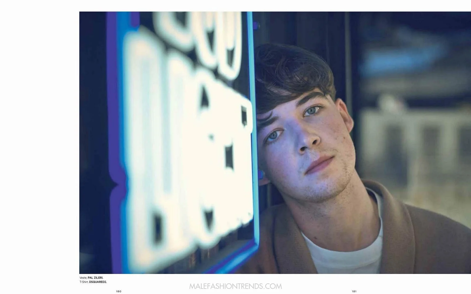 alex-lawther-lofficiel-hommes-levant-charlie-gray-03.jpg