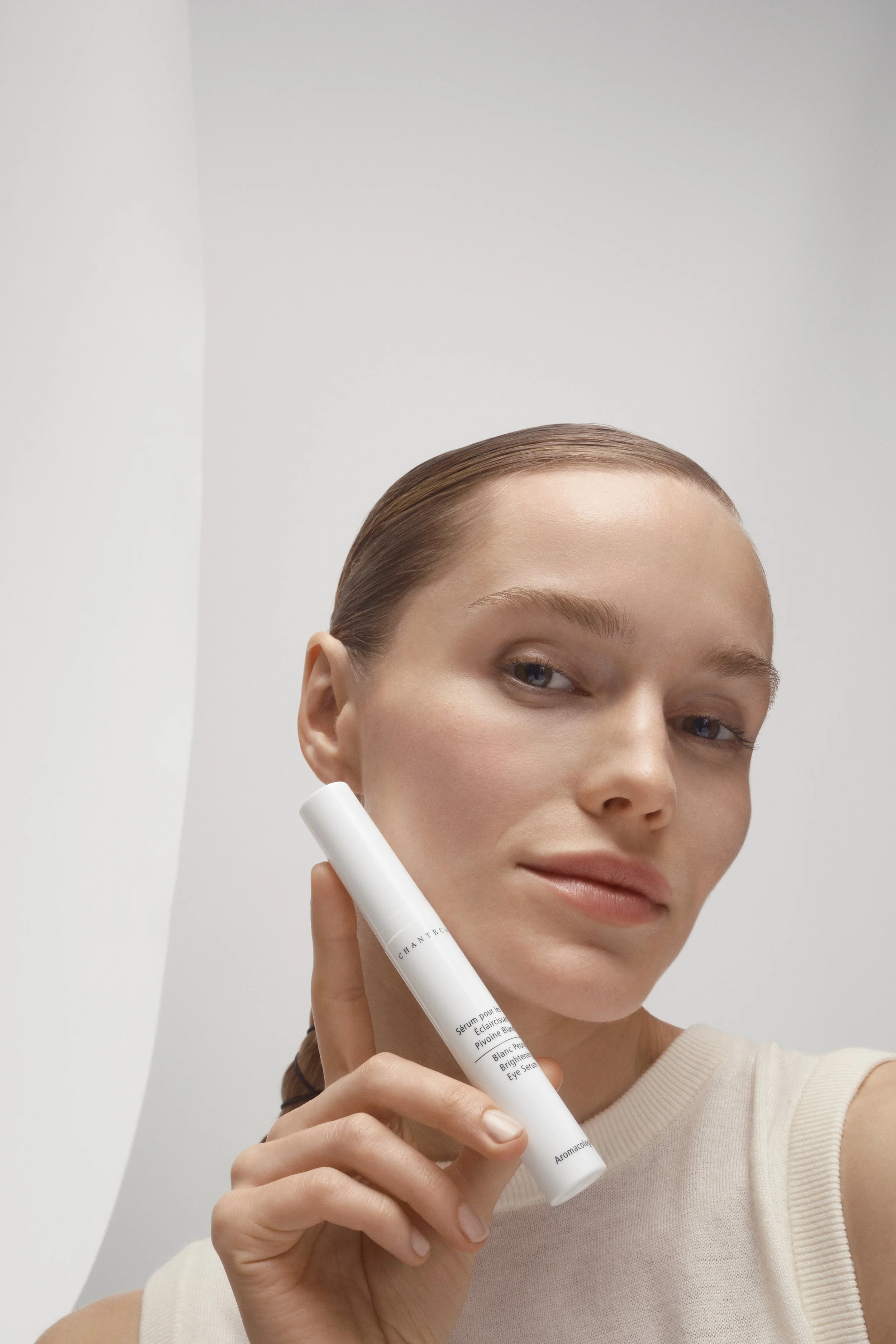 PR547_SP25_Q2_BEAUTY_05_HERO_BLANC_PEONY_EYE_SERUM_272(RGB)_150_R2.jpg