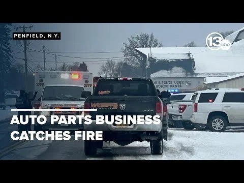 Fire destroys building at Wilbert's Premium Auto Parts