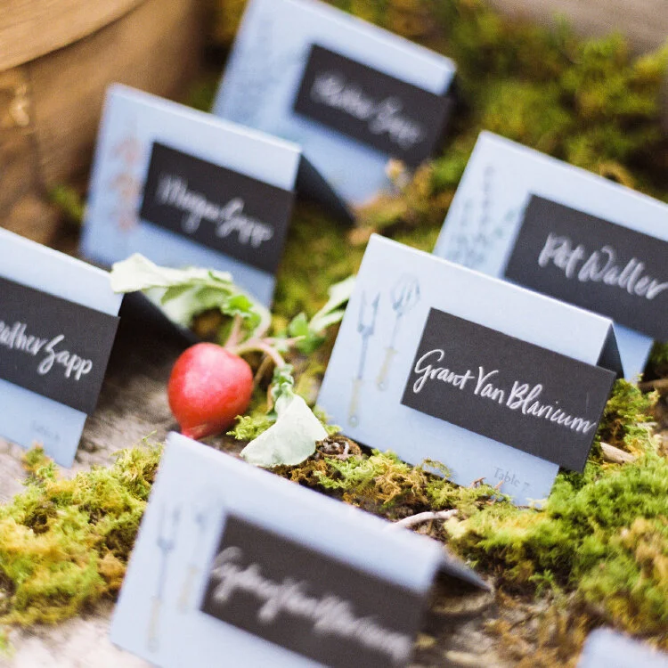 Escort Cards with Magnetic Name Tags