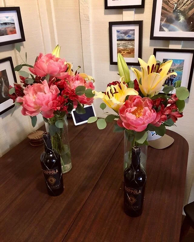 Happy Hump Day! 💐
.
I hope everyone had a wonderful Mother&rsquo;s Day! I always try to make a handmade bouquet for our lovely moms. This past Mother&rsquo;s Day, I scored and landed bundles of peonies, lilies and eucalyptus from Trader Joe&rsquo;s?