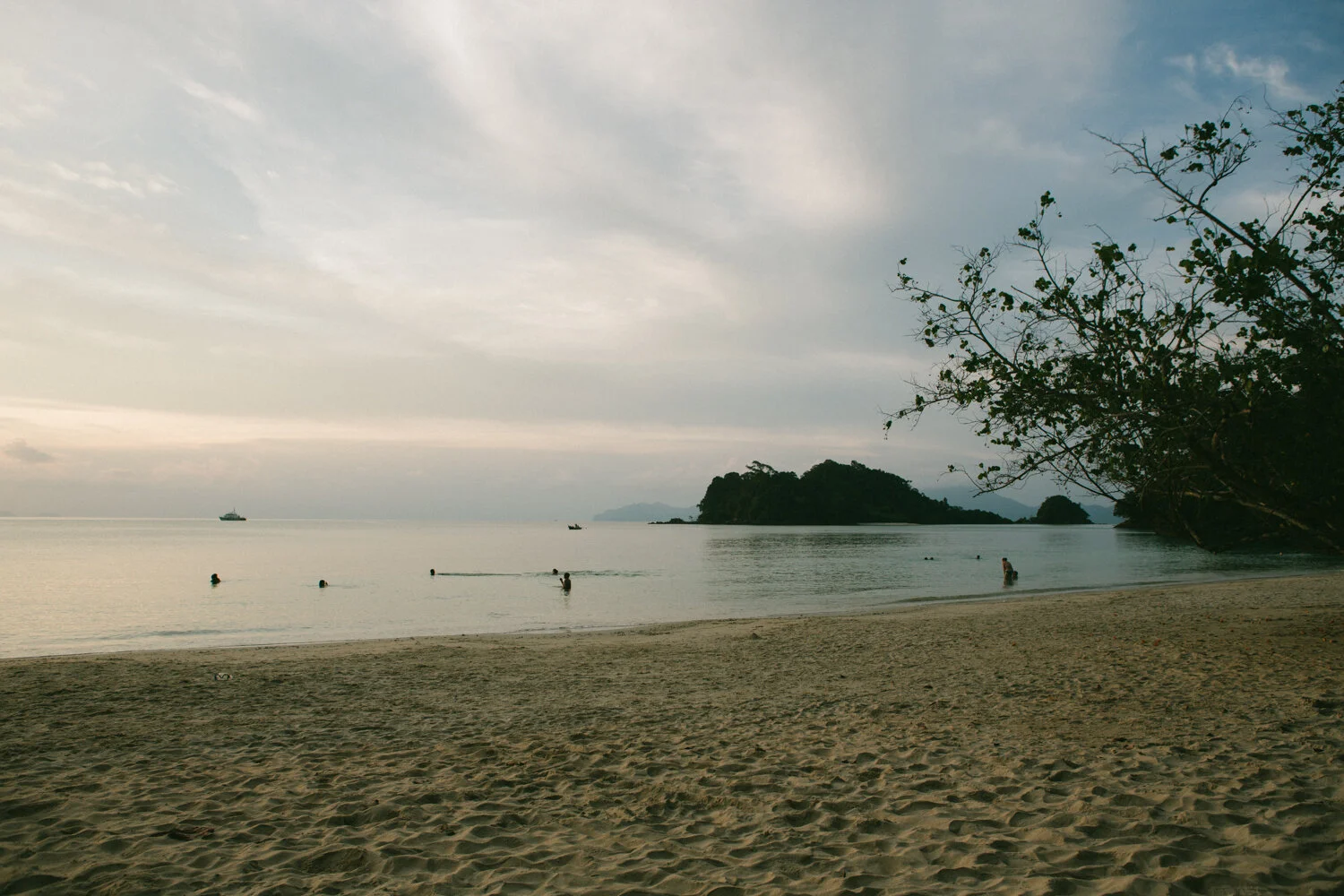 Travel photograph 3 by Rebekah Kamsky