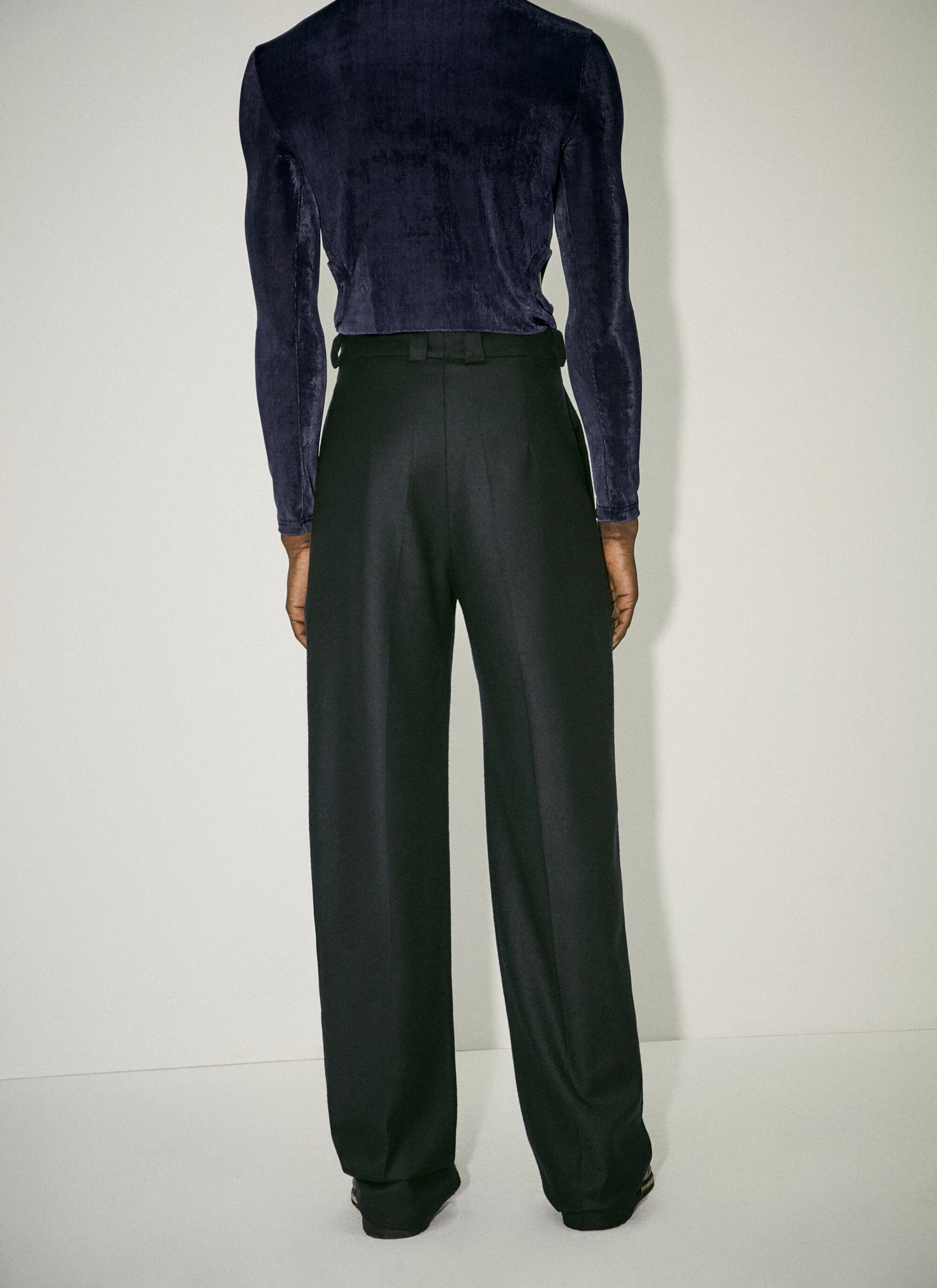 CARLOTA_BARRERA_AW1920725.jpg