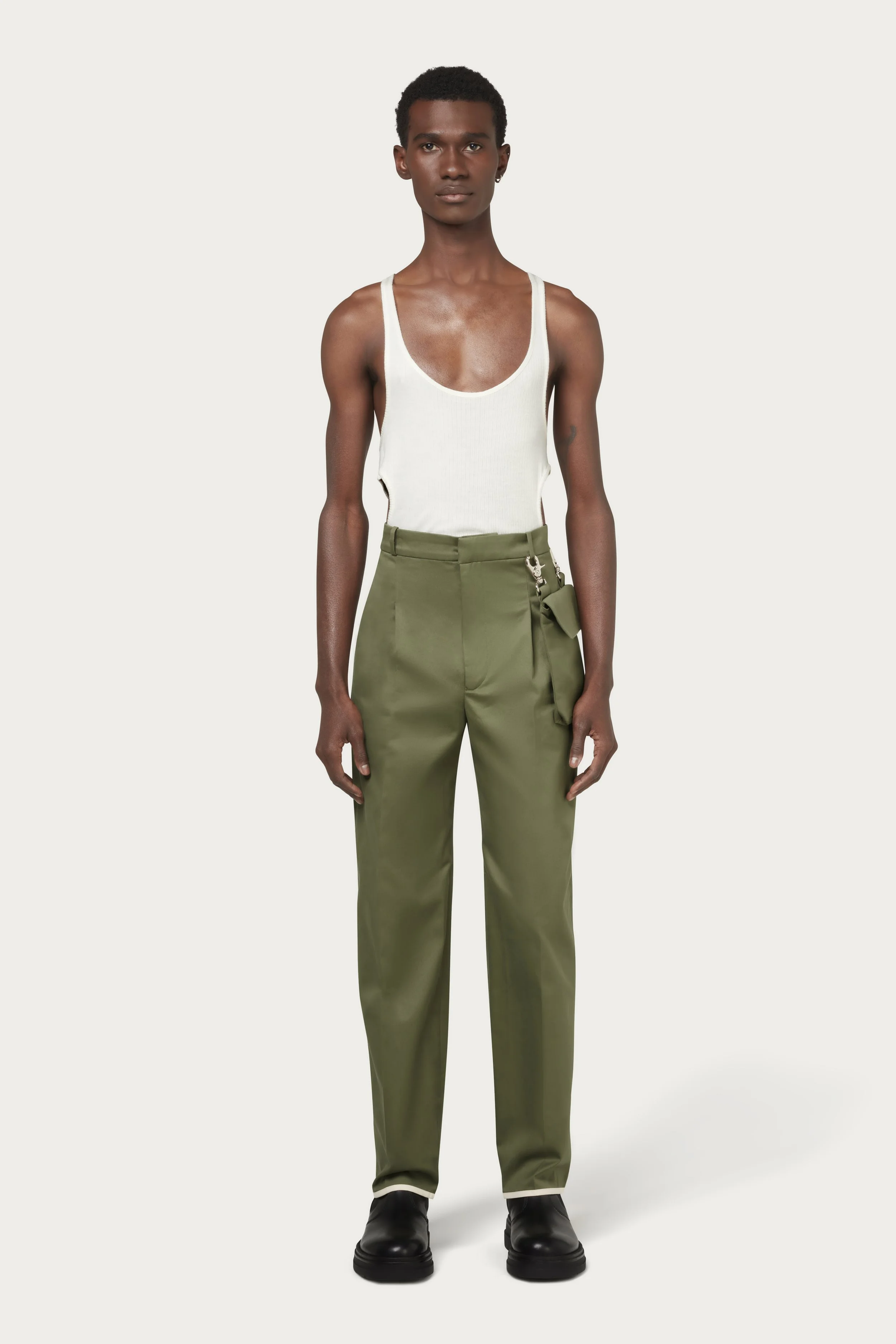 Trousers With Detachable Pocket In Olive Green