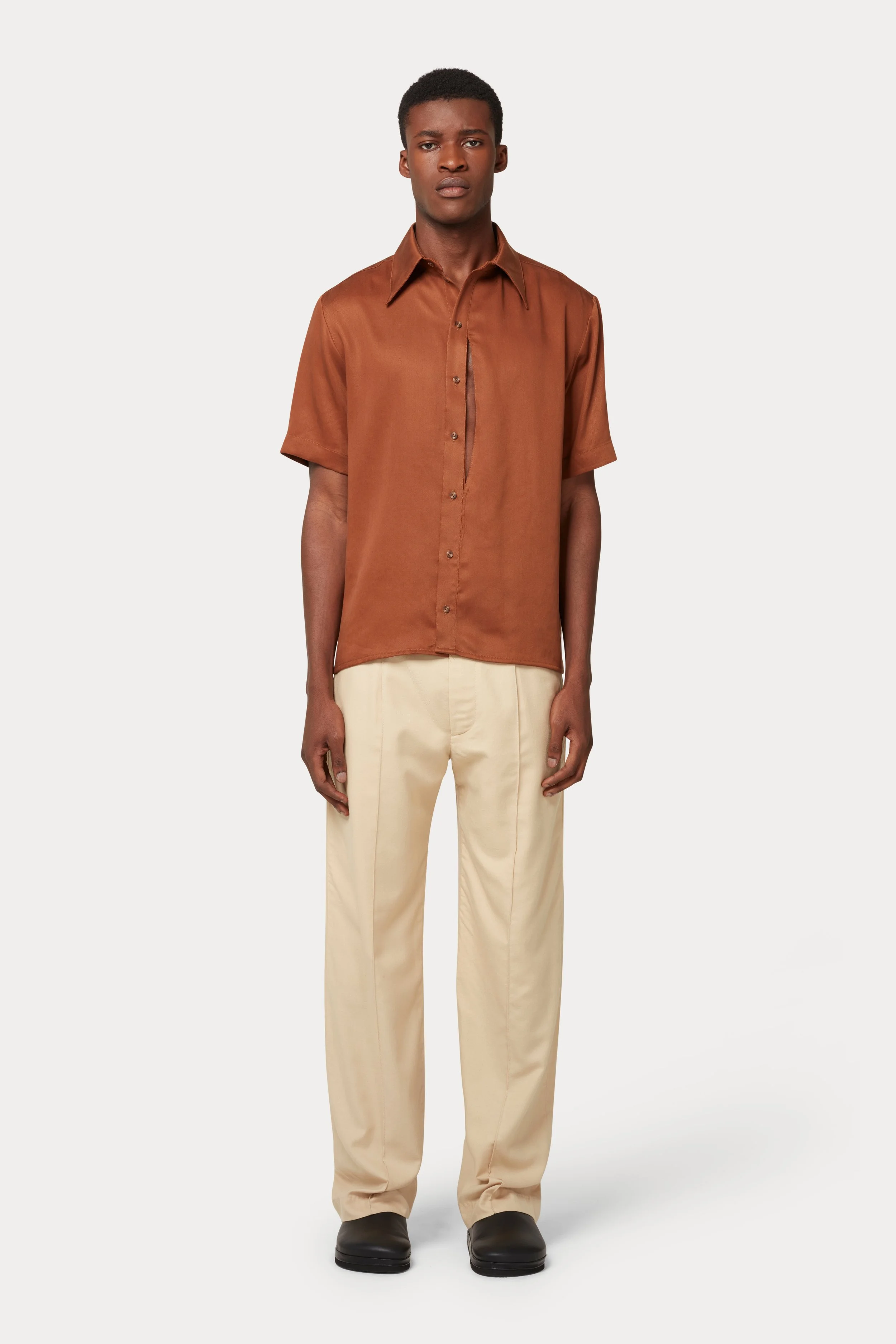 ShirtSleeveShirtwithSlit_01.jpg