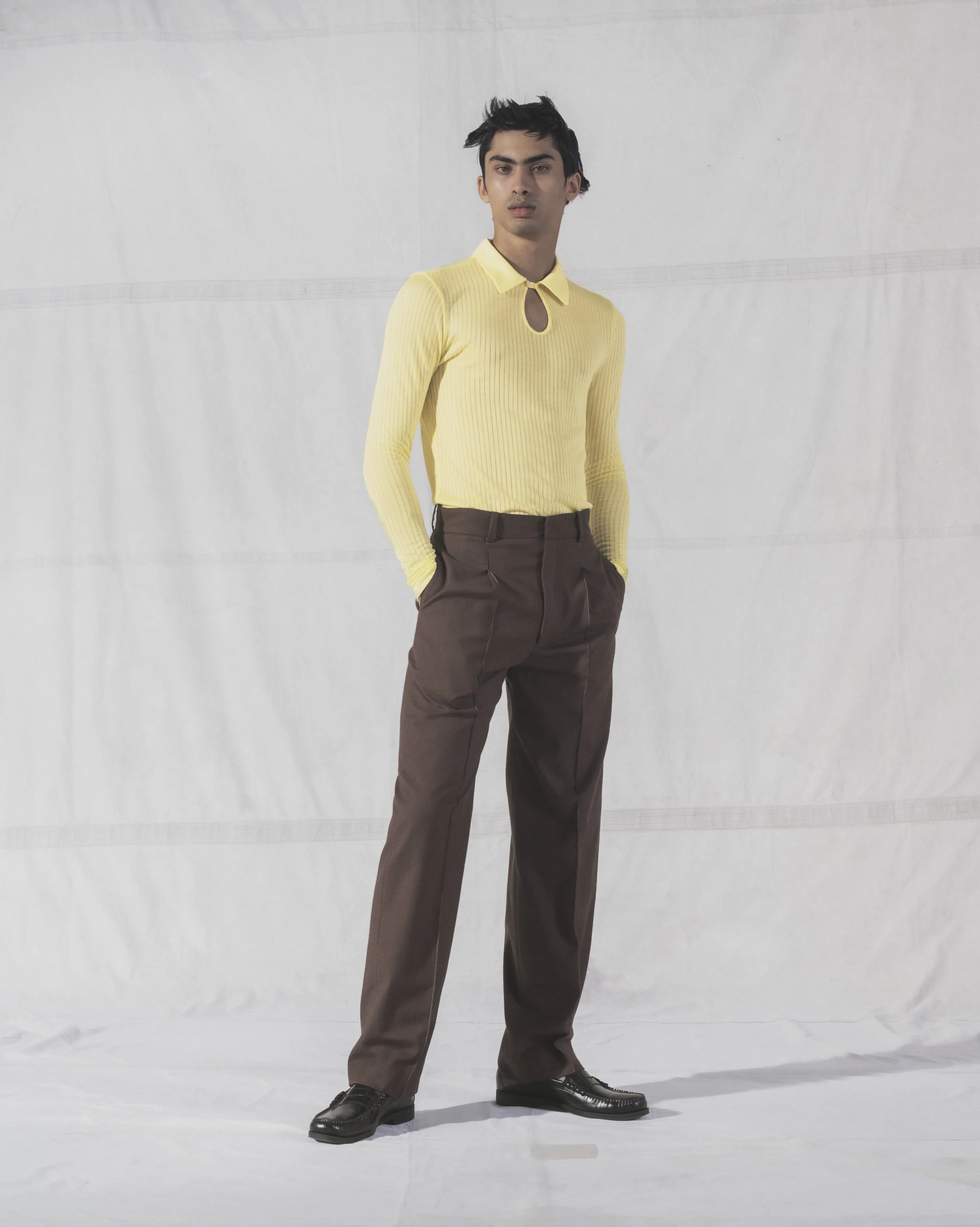 CB_SS23_yellow_poloshirt_front.jpg