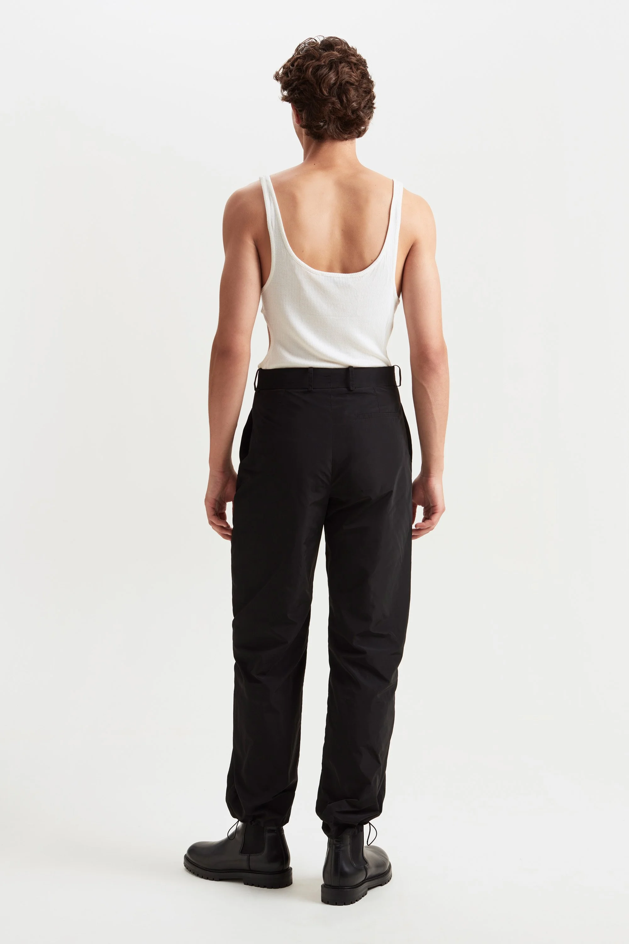 CARLOTA_BARRERA_FW23_BlackTechnicalTrousers_2.jpg