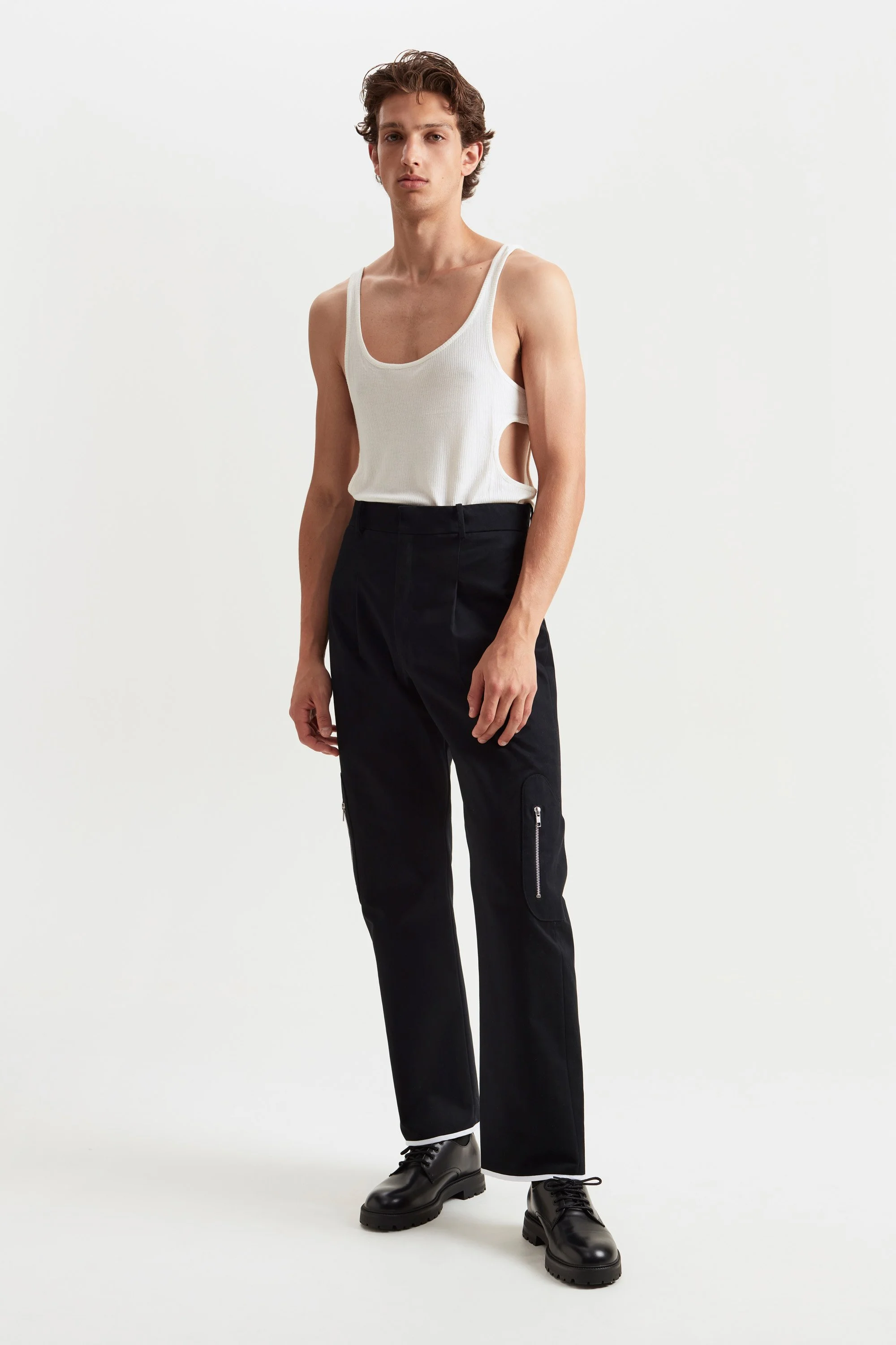CARLOTA_BARRERA_FW23_Cargo_Trousers_1.jpg