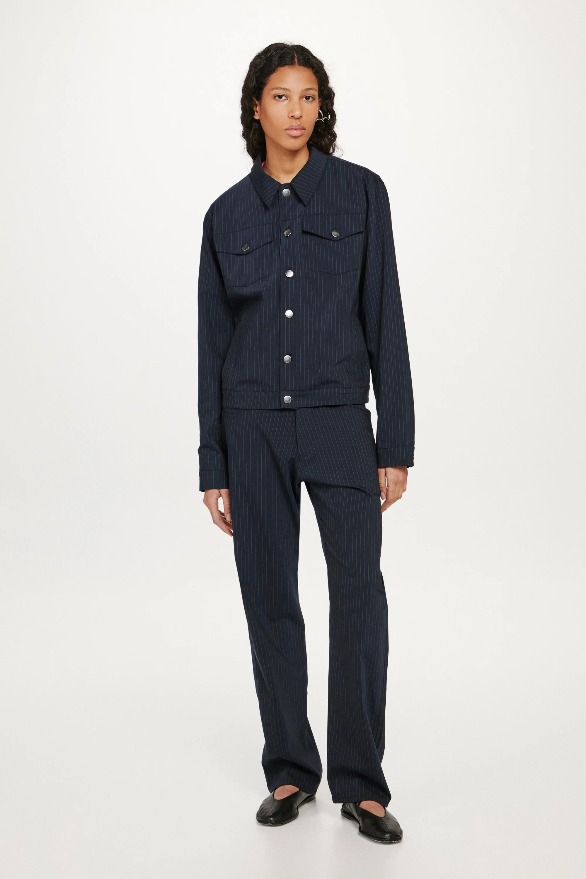 CARLOTA_BARRERA_CC_PINSTRIPE_JACKET_01.jpg