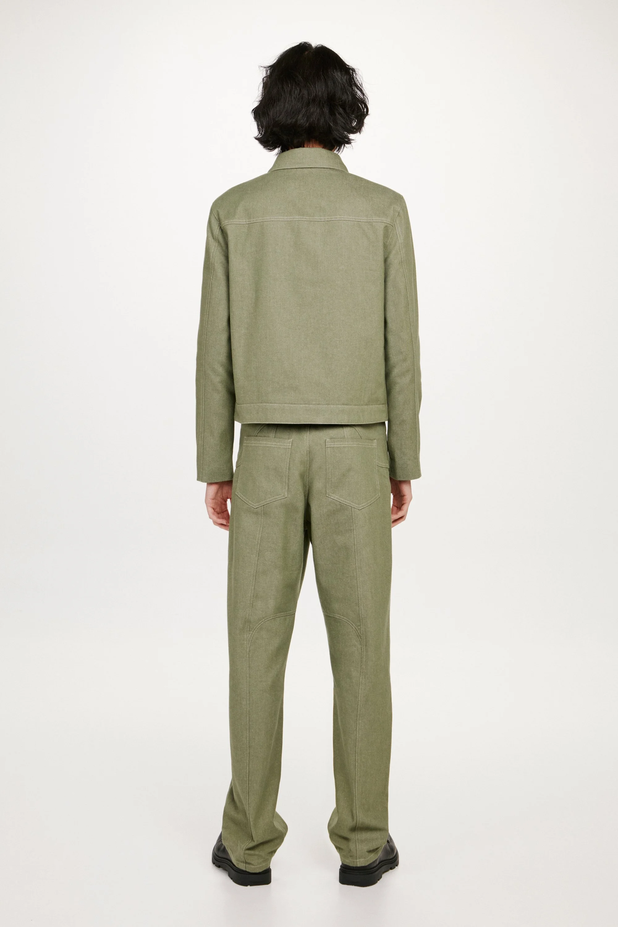 CARLOTA_BARRERA_CC_GREEN_JEANS_TROUSERS_02.jpg