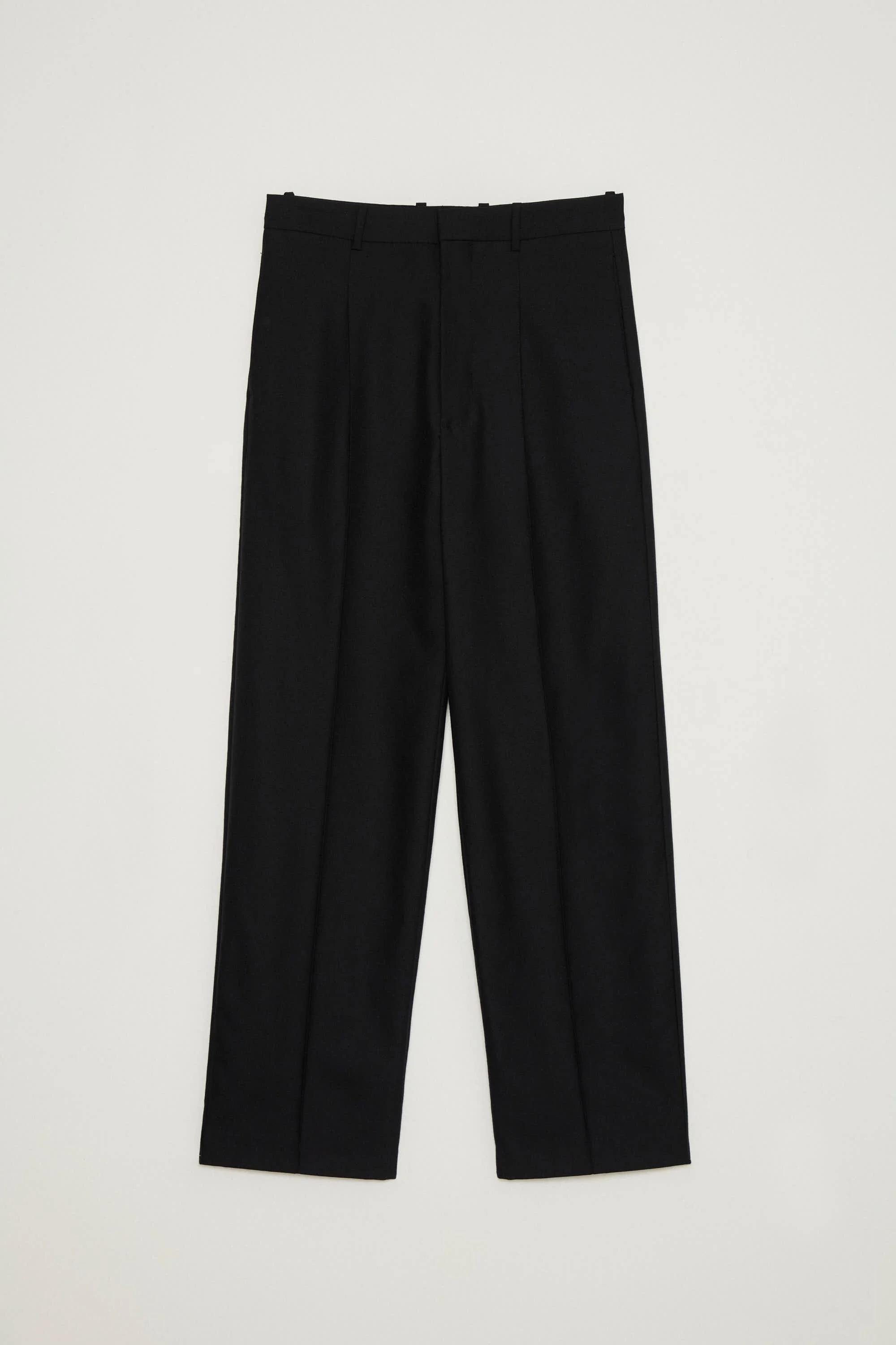 CB_tailored_black.jpg