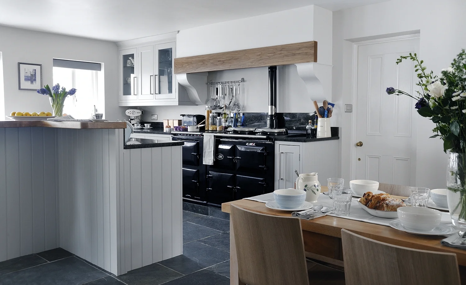 Morgan Kitchen, Monmouth.