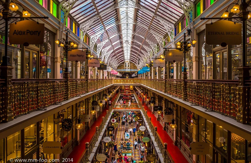 Photo Taken: The Strand Arcade level 3. 1/10 sec, 12mm, f/8.0, ISO100.