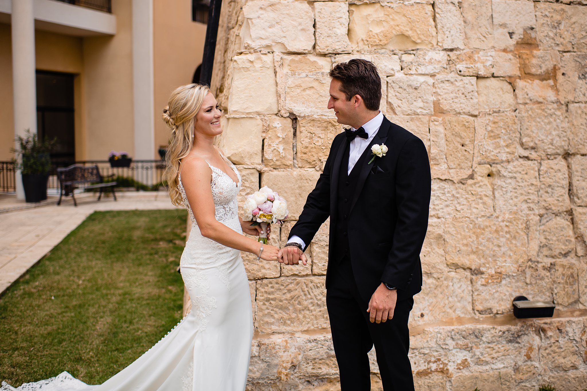 Ashley &amp; Colby | Villa Bologna Attard | Wedding Photography Malta