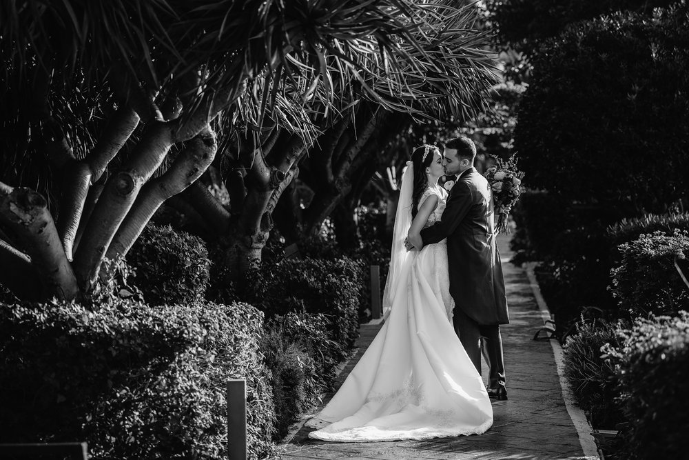 Caroline & Julian's wedding at the Phoenicia Hotel Floriana_0065.jpg
