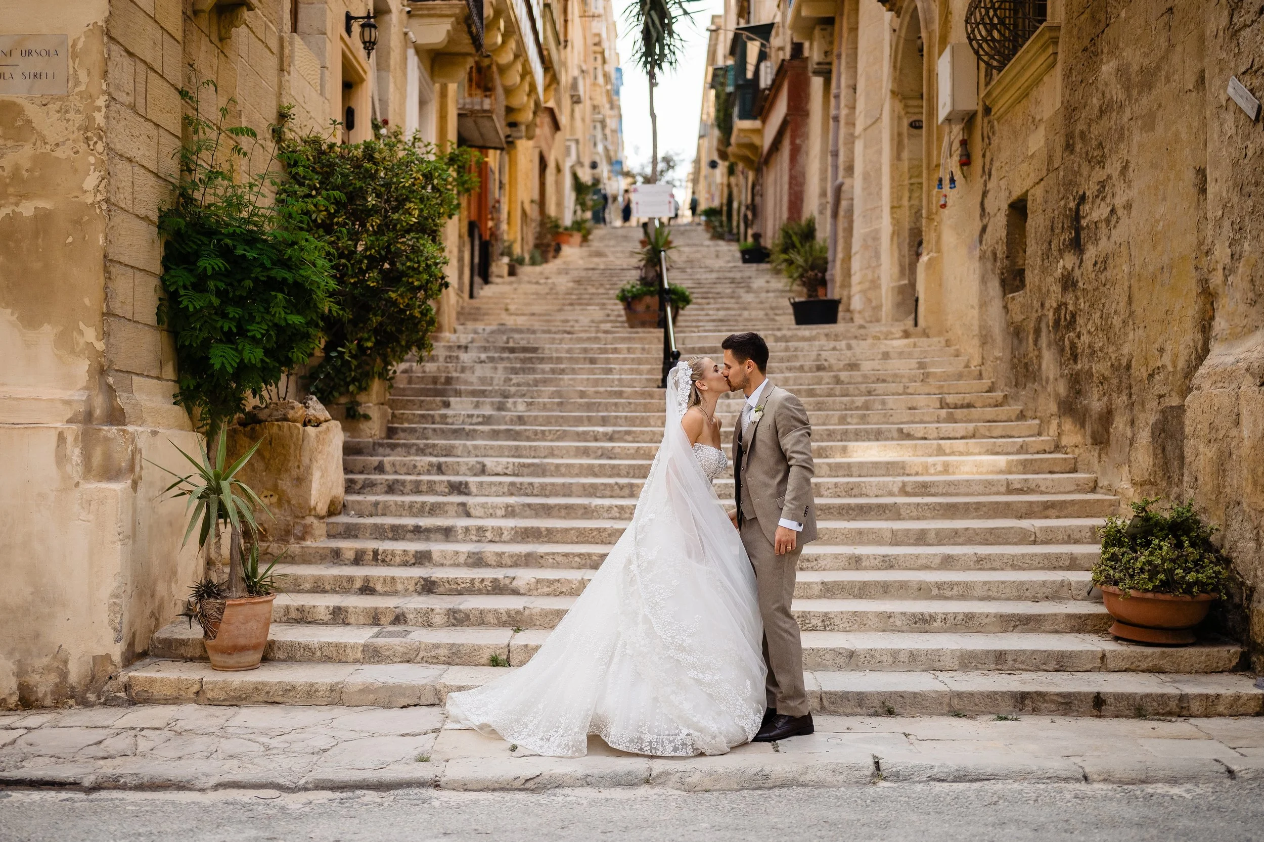 Rebecca & Matthew's Wedding at the Lower Barrakka Gardens_0038.jpg