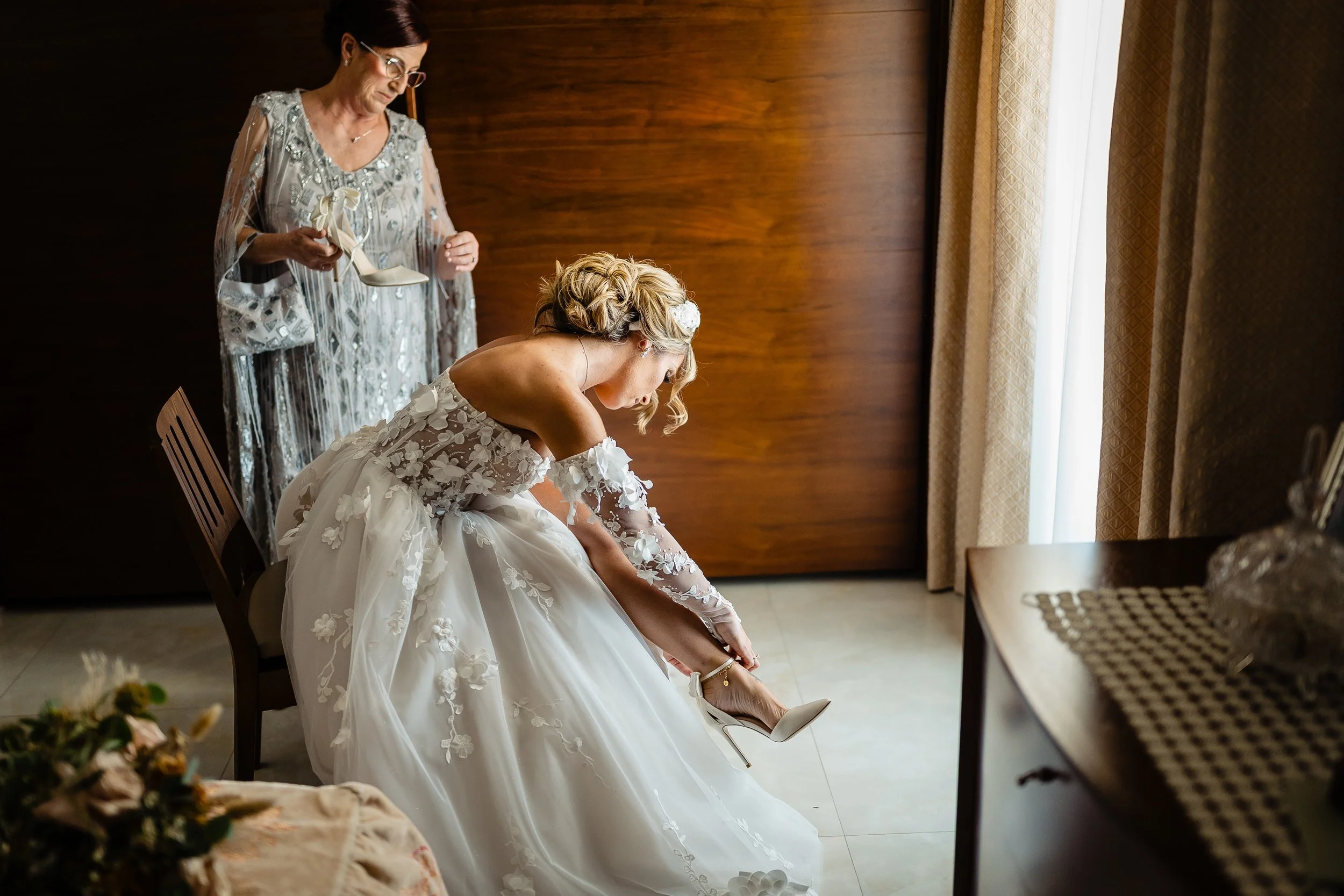 Audrey & Kerstin's Wedding at the Saluting Battery, Valletta_0016.jpg