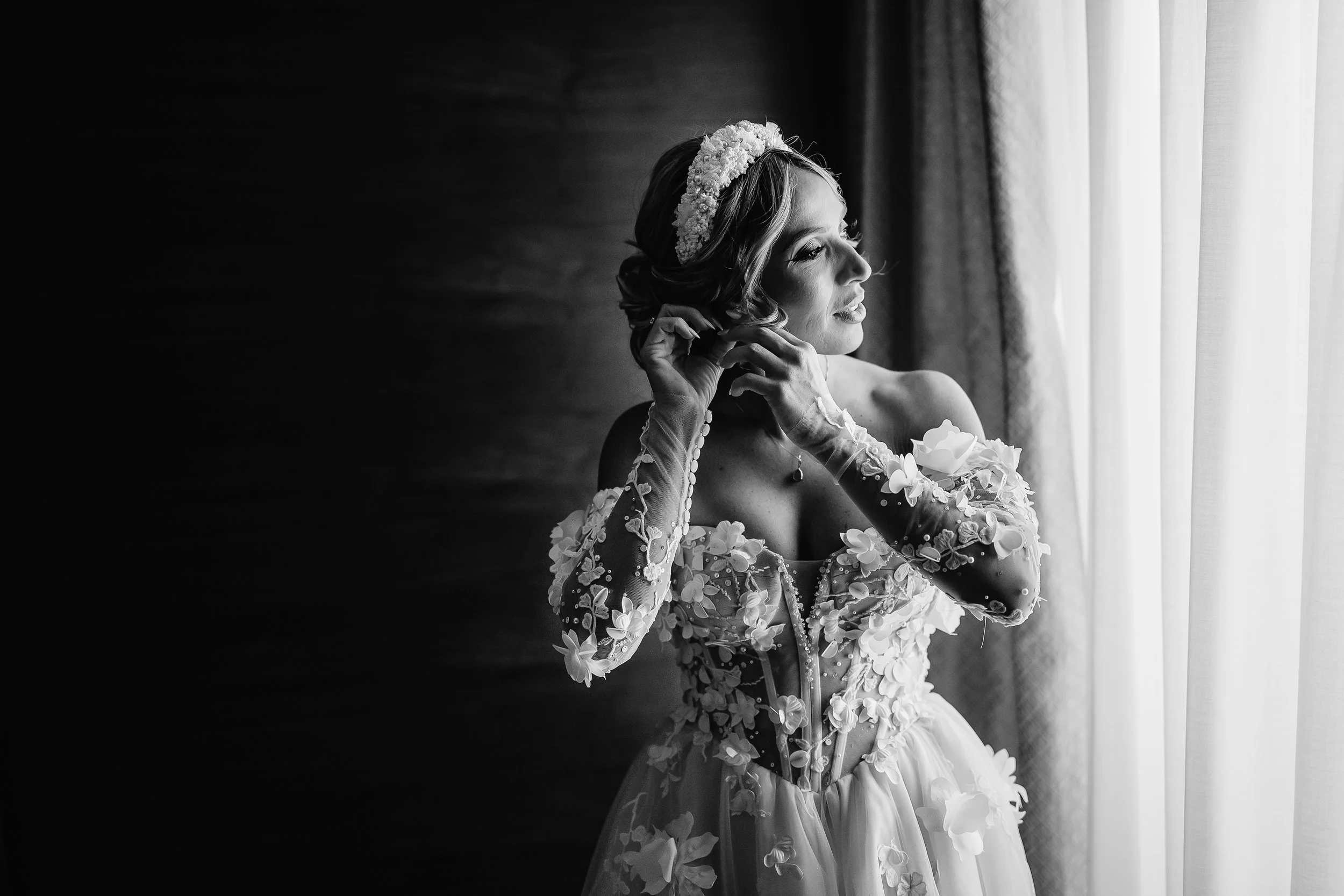 Audrey & Kerstin's Wedding at the Saluting Battery, Valletta_0020.jpg